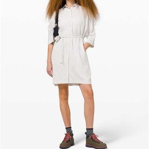 Lululemon Sz 4 Perfectly Poised Dress Oversized in Antic White Button Front Belt